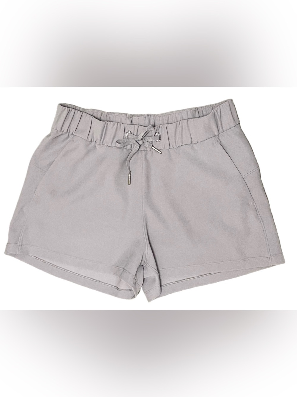 Lululemon Athletica On the Fly Mid-Rise Short Style LW7ARNS
2.5" Woven Size 6